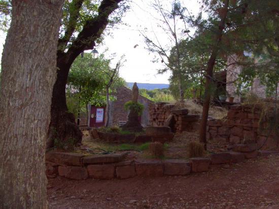 Au centre du Hameau